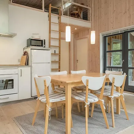 بيت للعطل Awesome In Hadsund With Kitchen Odde